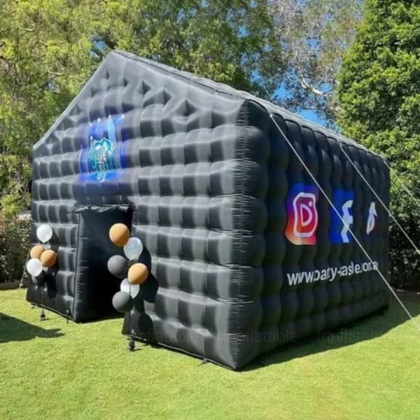 Inflatable Disco 900_600_400 cm
