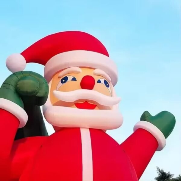 12 FT Inflatable Santa Claus - Image 3